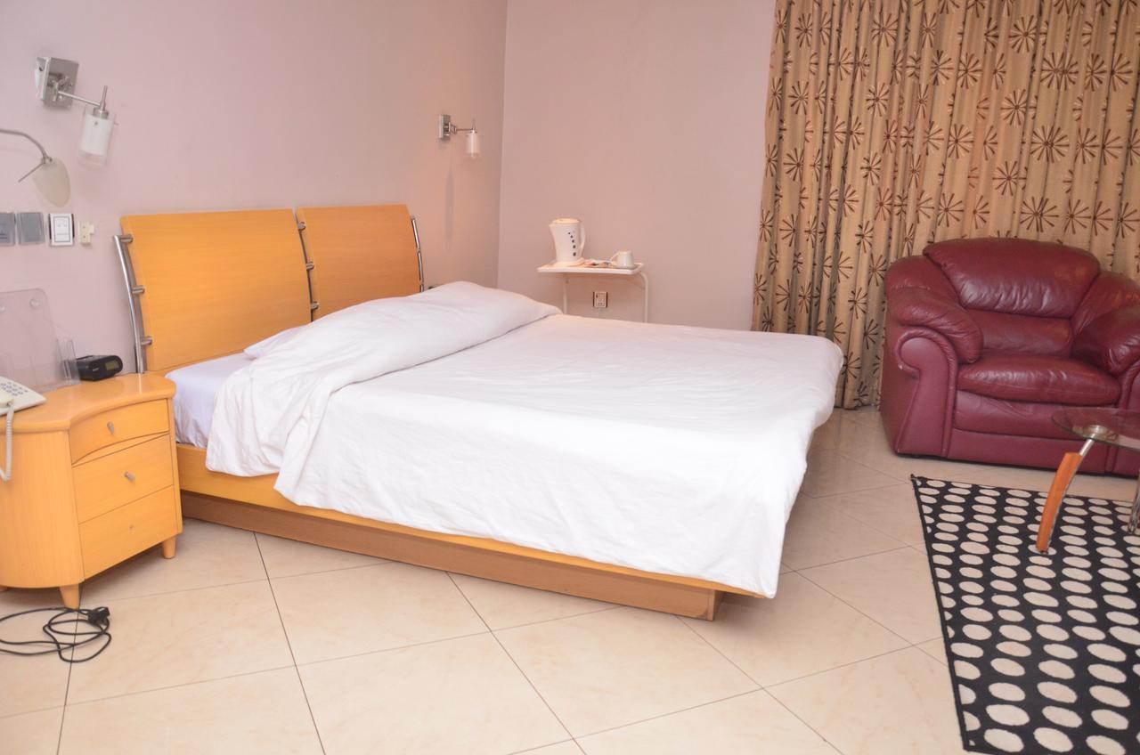Sunview Hotel Ondo Екстериор снимка