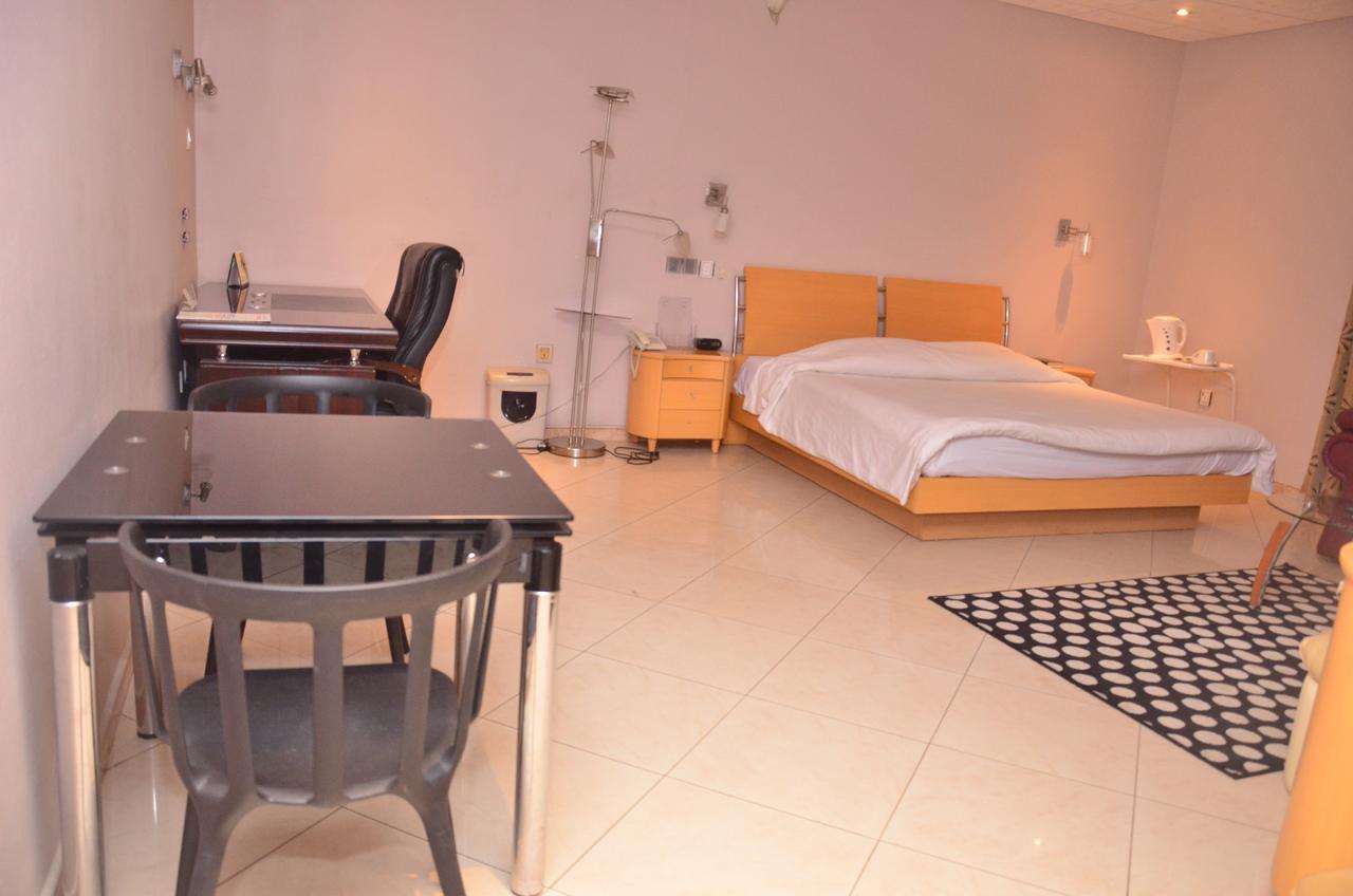 Sunview Hotel Ondo Екстериор снимка